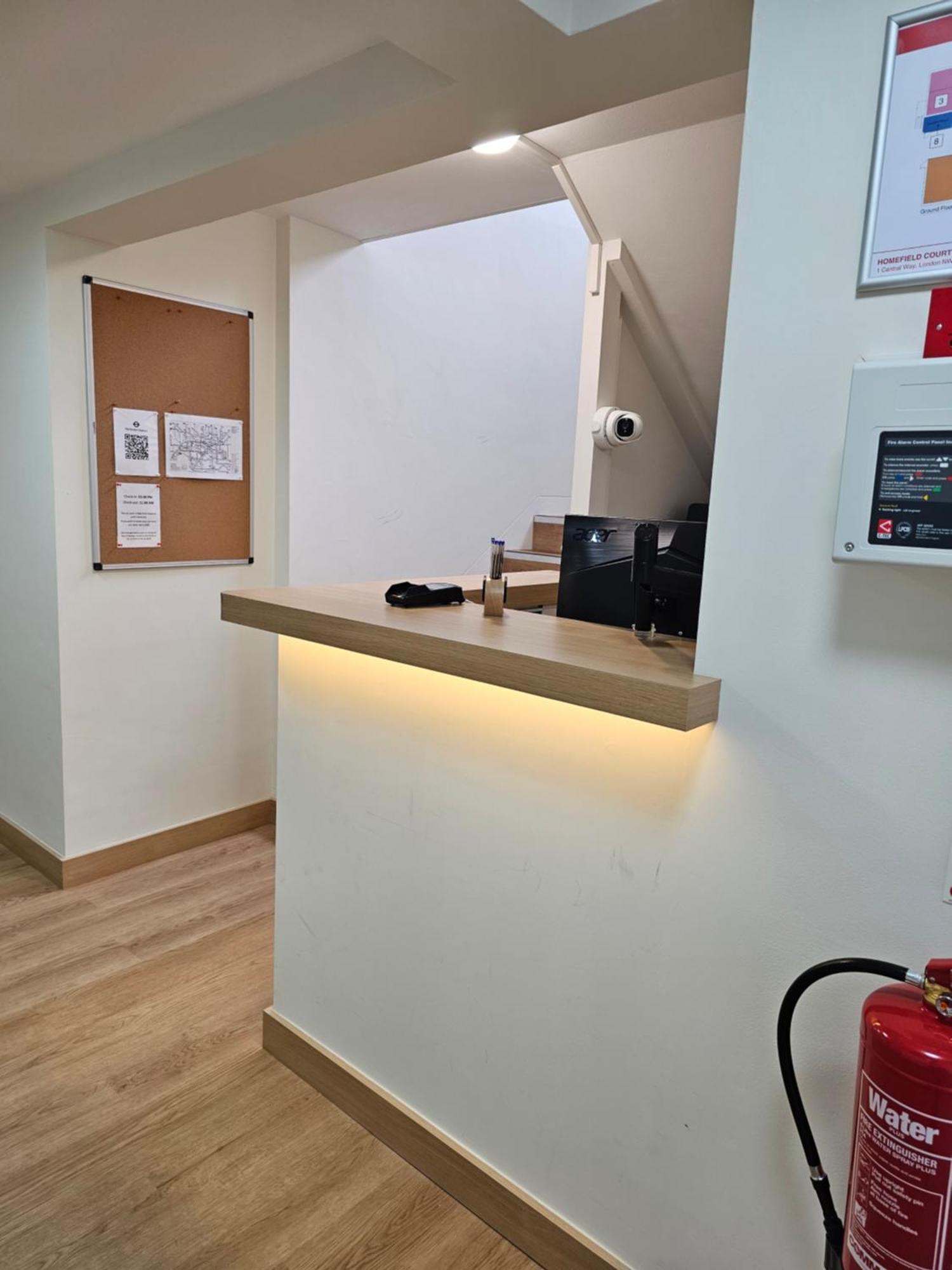 לונדון Homefield Lodge מראה חיצוני תמונה